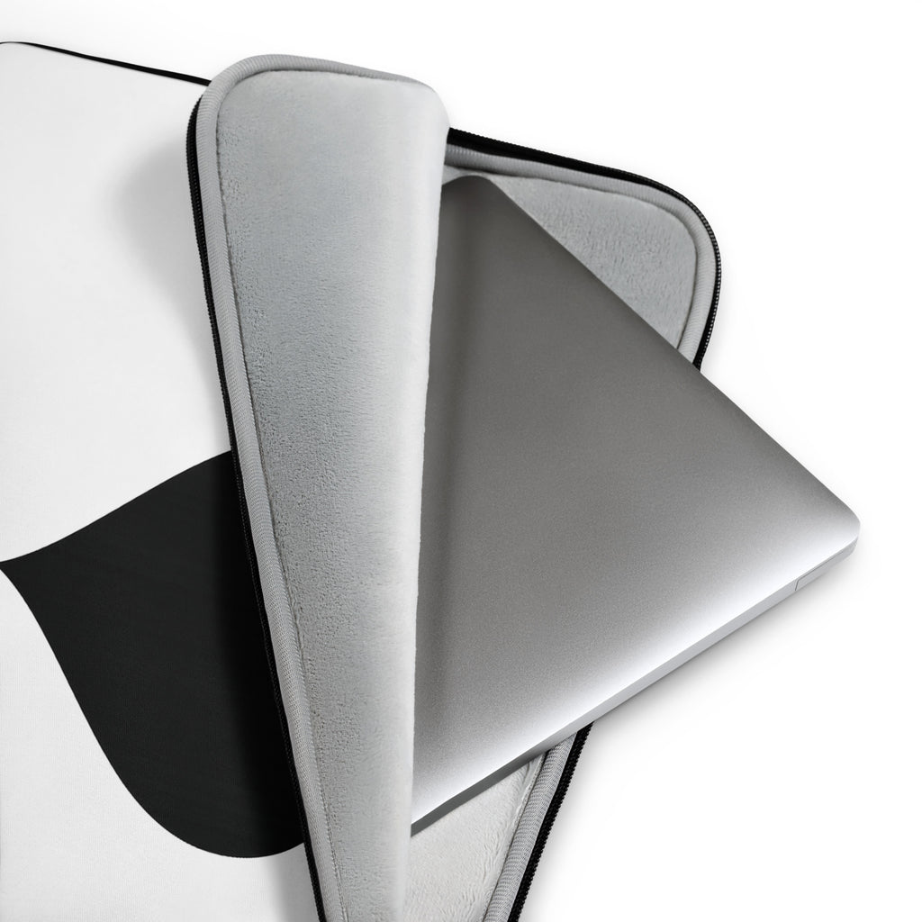 Black Heart – Laptop Sleeve