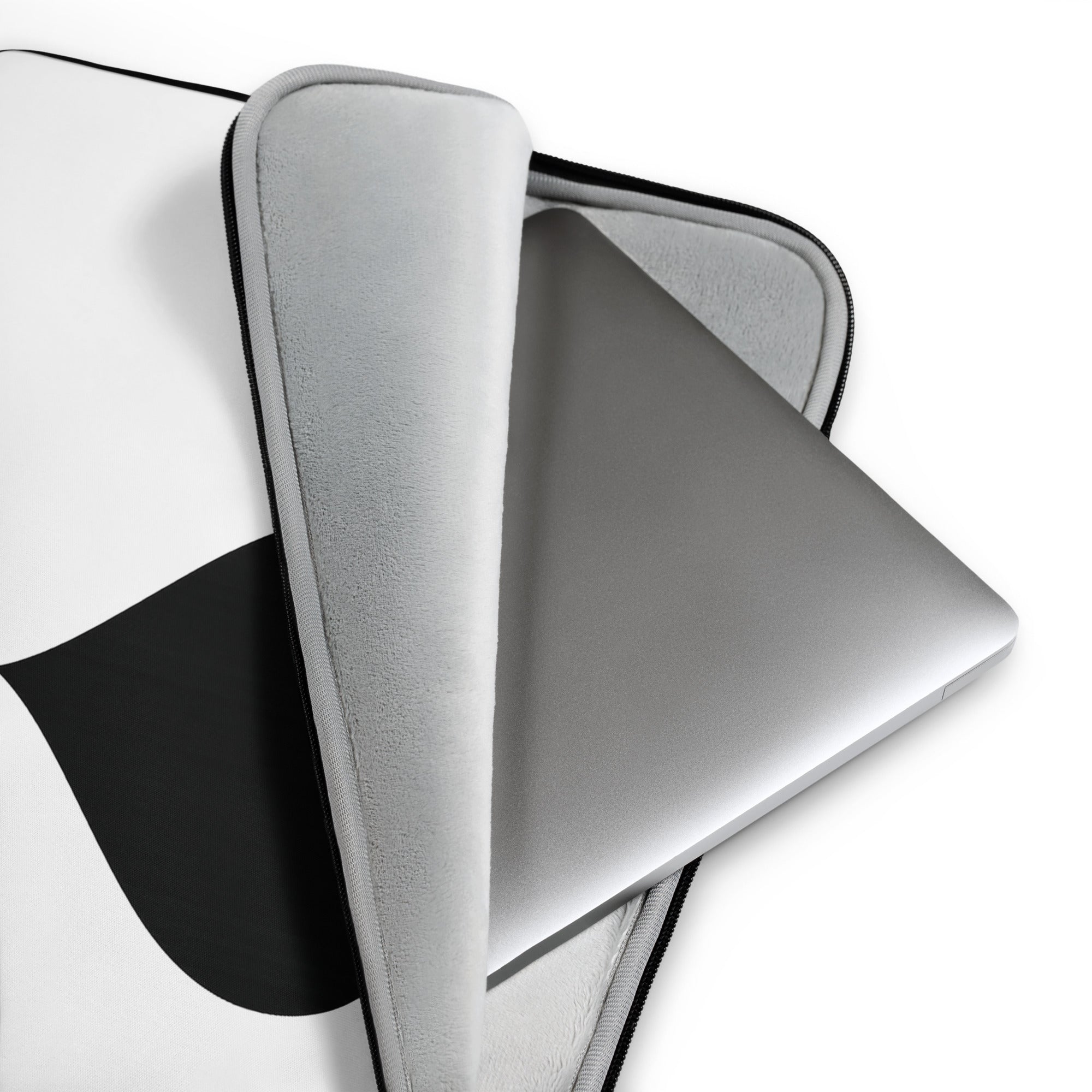 Black Heart – Laptop Sleeve