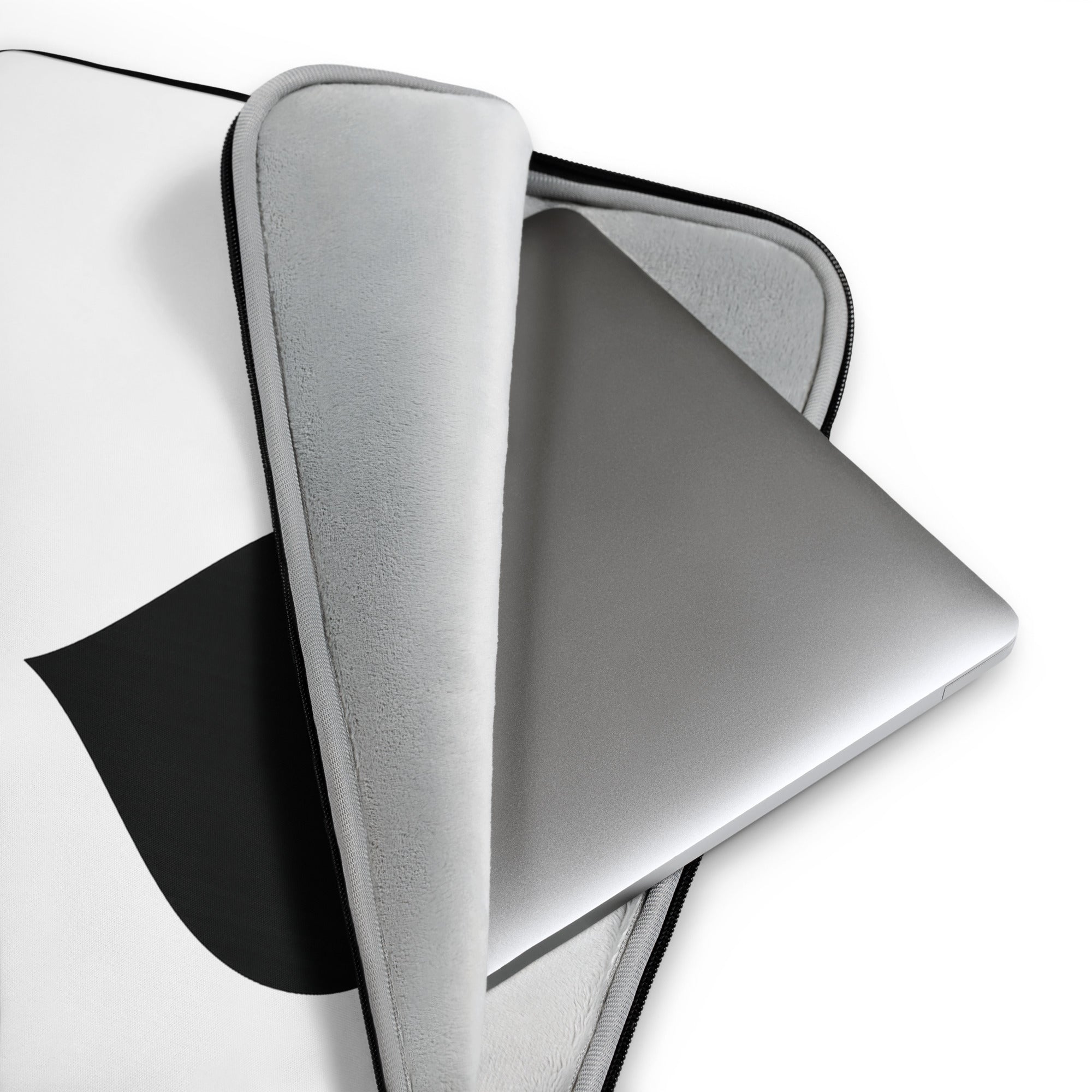 Black Heart – Laptop Sleeve