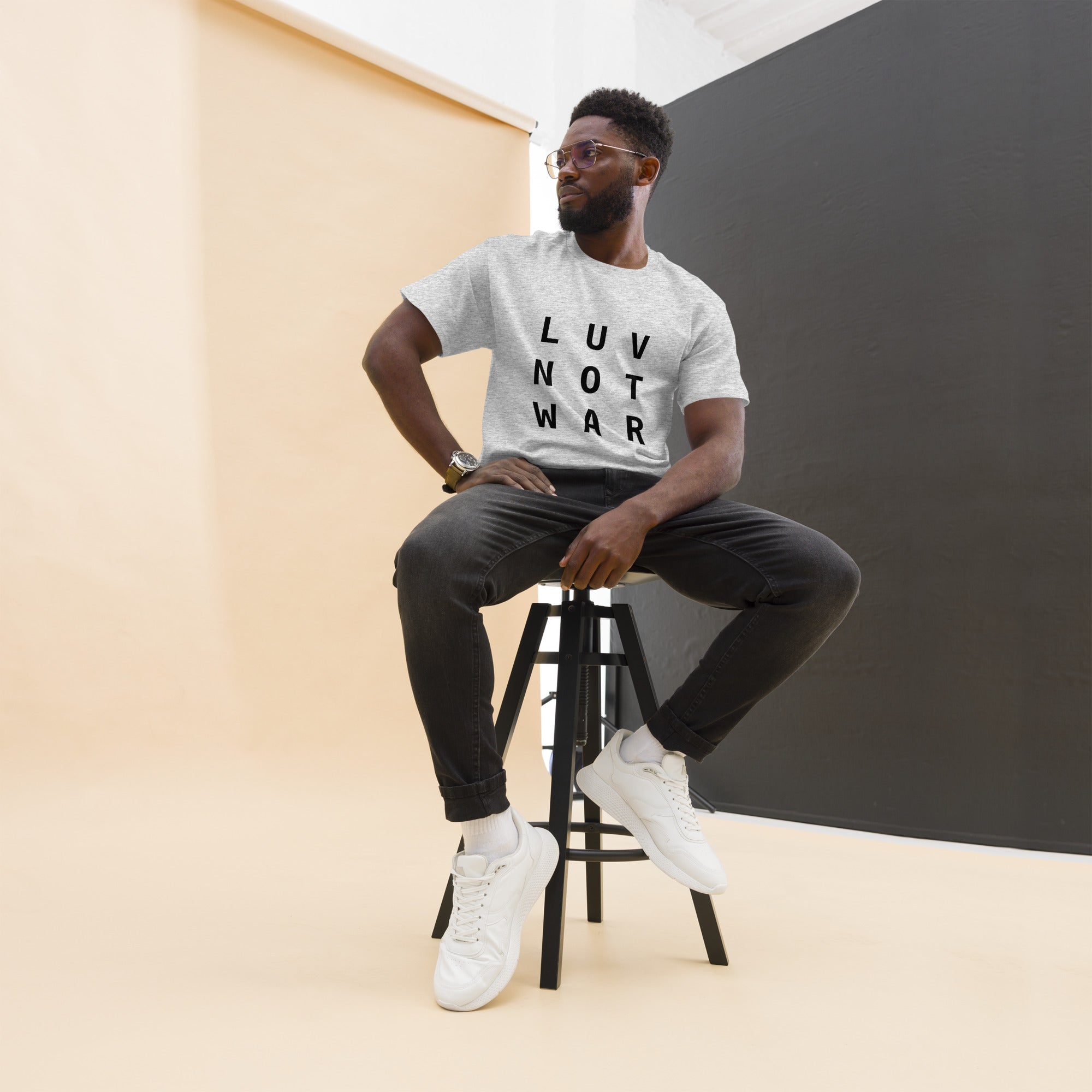 LUV NOT WAR – Unisex Classic Tee